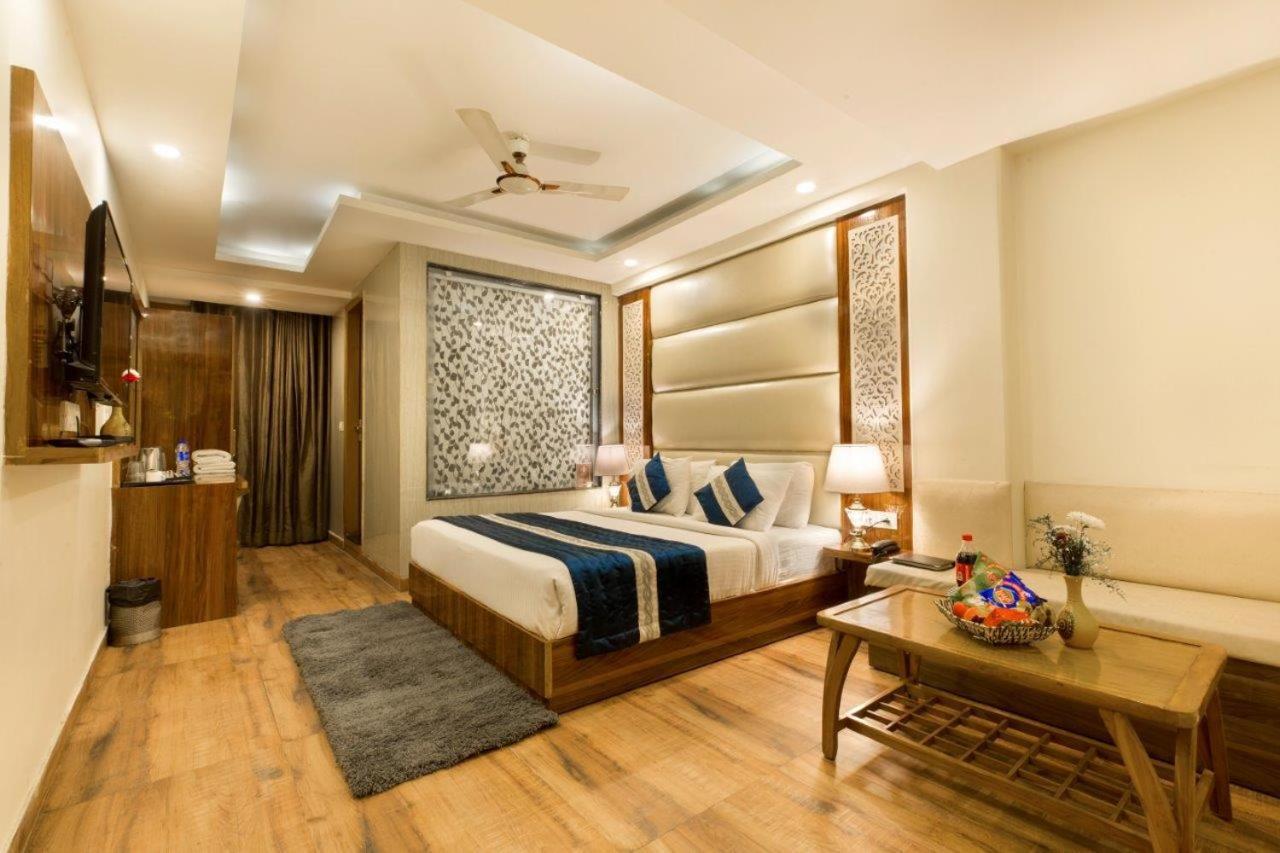 Hotel Viva Palace By Opo نيودلهي المظهر الخارجي الصورة