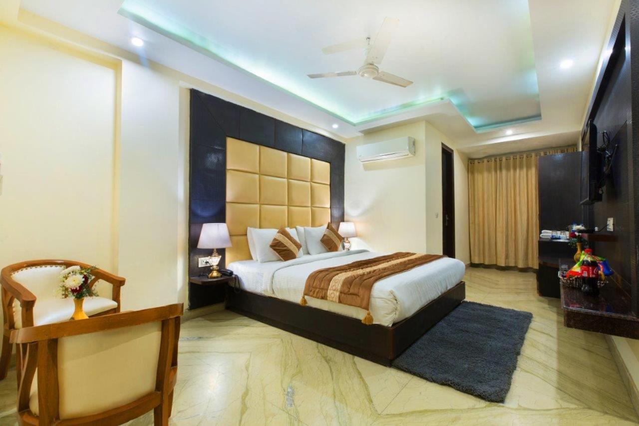 Hotel Viva Palace By Opo نيودلهي المظهر الخارجي الصورة